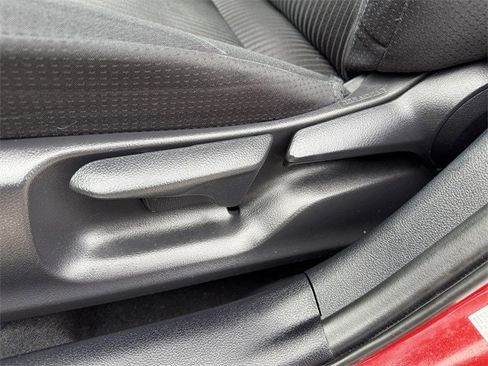 Certified 2020 Toyota Prius Prime LE image 24