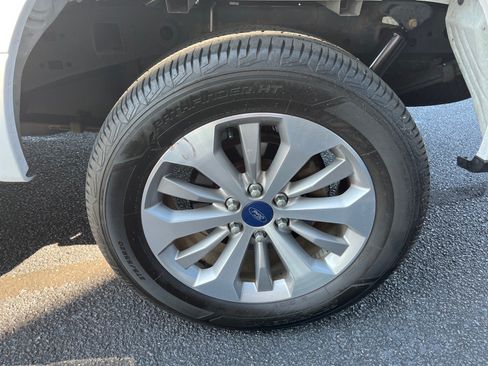 Used 2018 Ford F150 XL w/ Equipment Group 101A Mid AWD/4WD image 11
