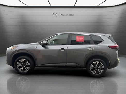 Certified 2023 Nissan Rogue SV image 6