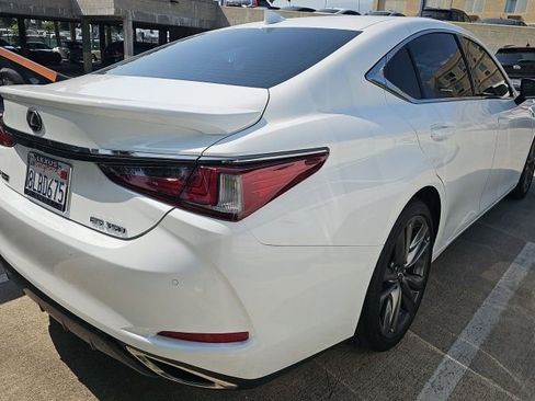 Used 2019 Lexus ES 350 F Sport w/ Accessory Package 2 FWD image 2