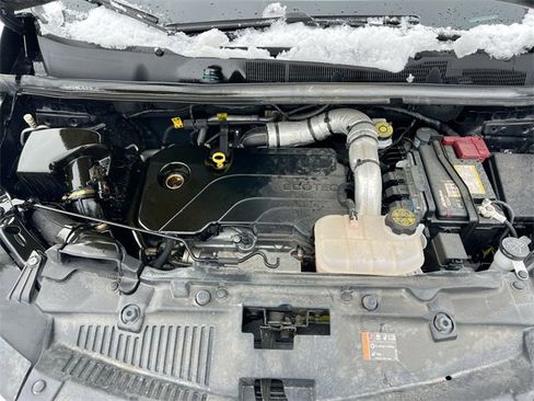 Used 2022 Chevrolet Trax LS w/ Tint and Cruise Package image 28