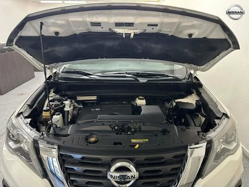 Used 2020 Nissan Pathfinder SV image 25