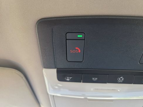 Used 2025 Nissan Altima 2.5 SV FWD image 29