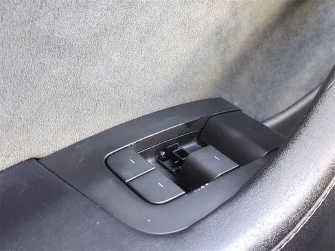 Used 2022 Tesla Model 3 Long Range image 26