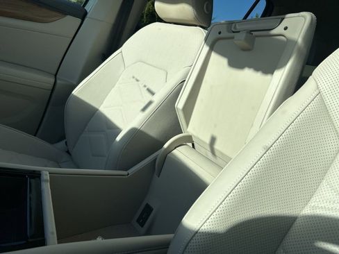 New 2026 Volkswagen Atlas SE image 39