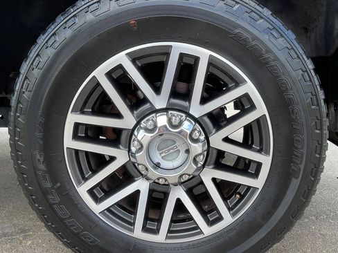 Used 2017 Ford F350 Lariat w/ Lariat Ultimate Package image 15