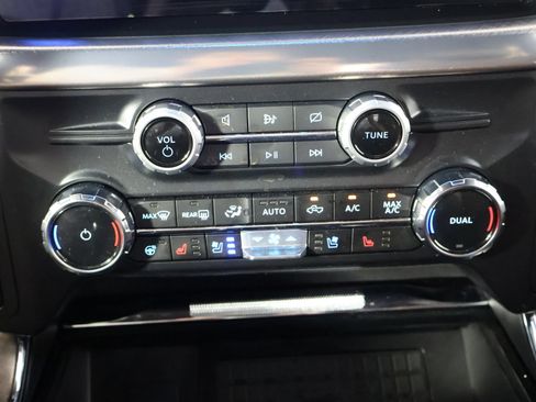 Used 2024 Ford F150 King Ranch w/ FX4 Off-Road Package AWD/4WD image 32