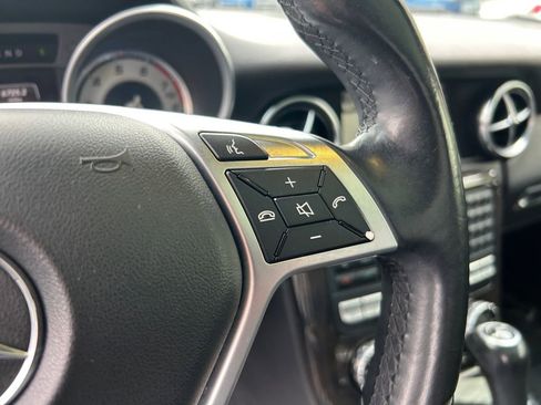Used 2016 Mercedes-Benz SLK 350 image 17