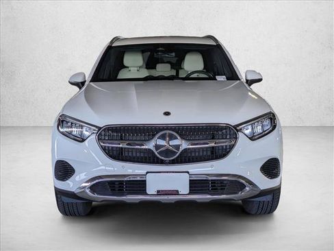 Certified 2026 Mercedes-Benz GLC 300 image 2