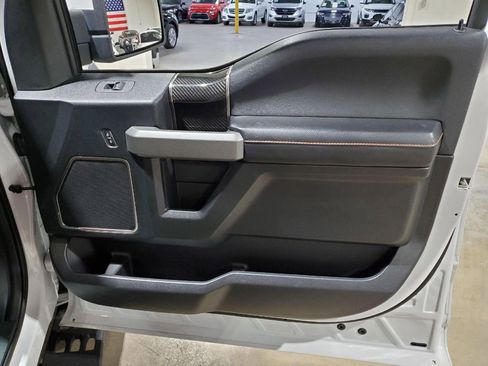 Used 2018 Ford F150 Raptor w/ Equipment Group 802A Luxury image 17