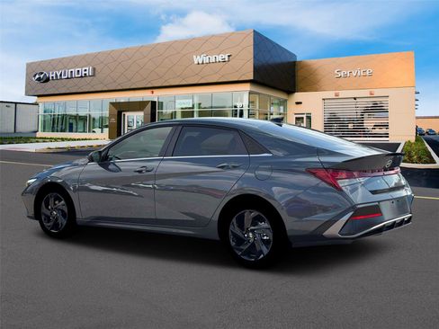 New 2026 Hyundai Elantra N Line FWD image 4