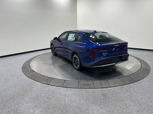 New 2025 Kia K4 EX image 7