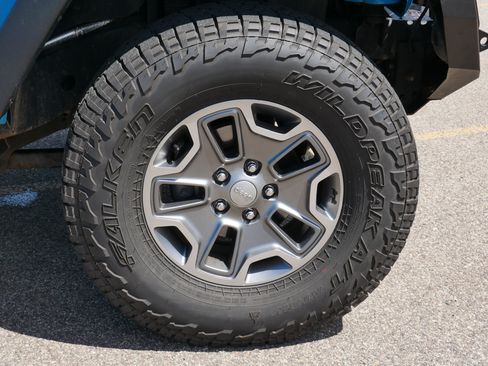 Used 2017 Jeep Wrangler Rubicon w/ Trailer Tow Group AWD/4WD image 15