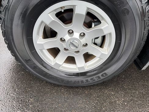 Used 2006 Nissan Titan SE image 9