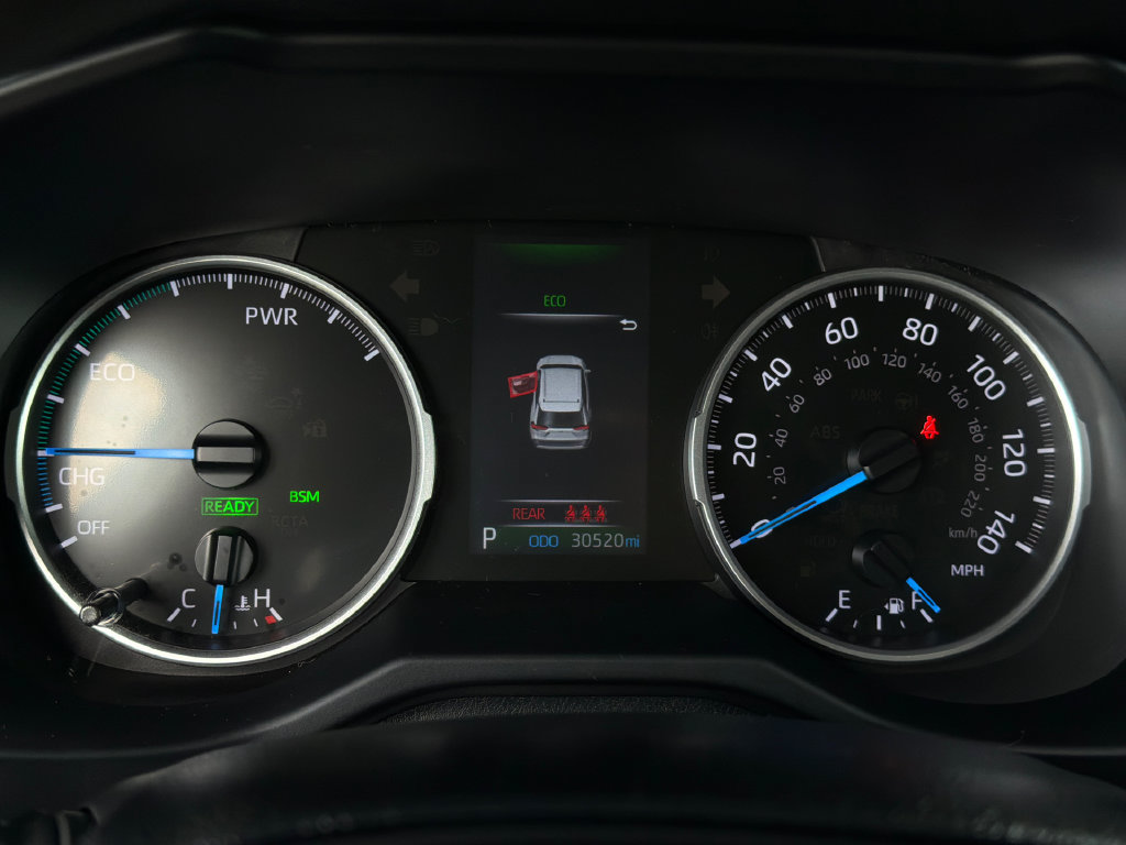 Used 2021 Toyota RAV4 LE AWD/4WD image 23
