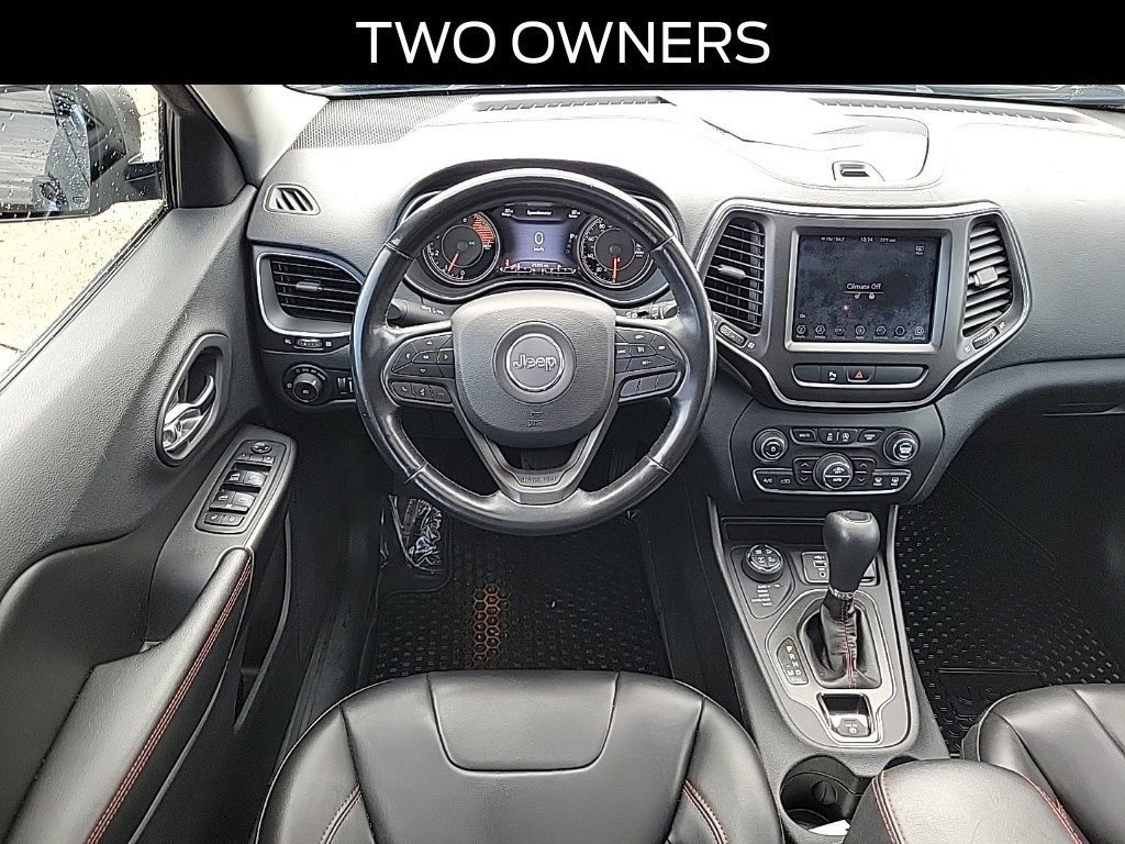 Used 2019 Jeep Cherokee Trailhawk w/ Comfort/Convenience Group AWD/4WD image 10