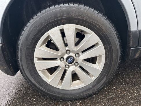 Used 2019 Subaru Outback 2.5i Premium w/ Popular Package #2 image 7