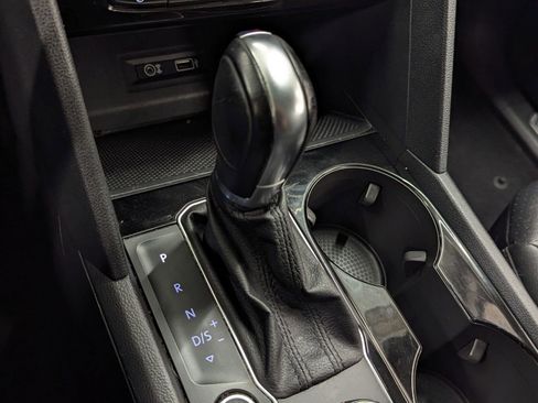 Used 2019 Volkswagen Atlas SEL image 14