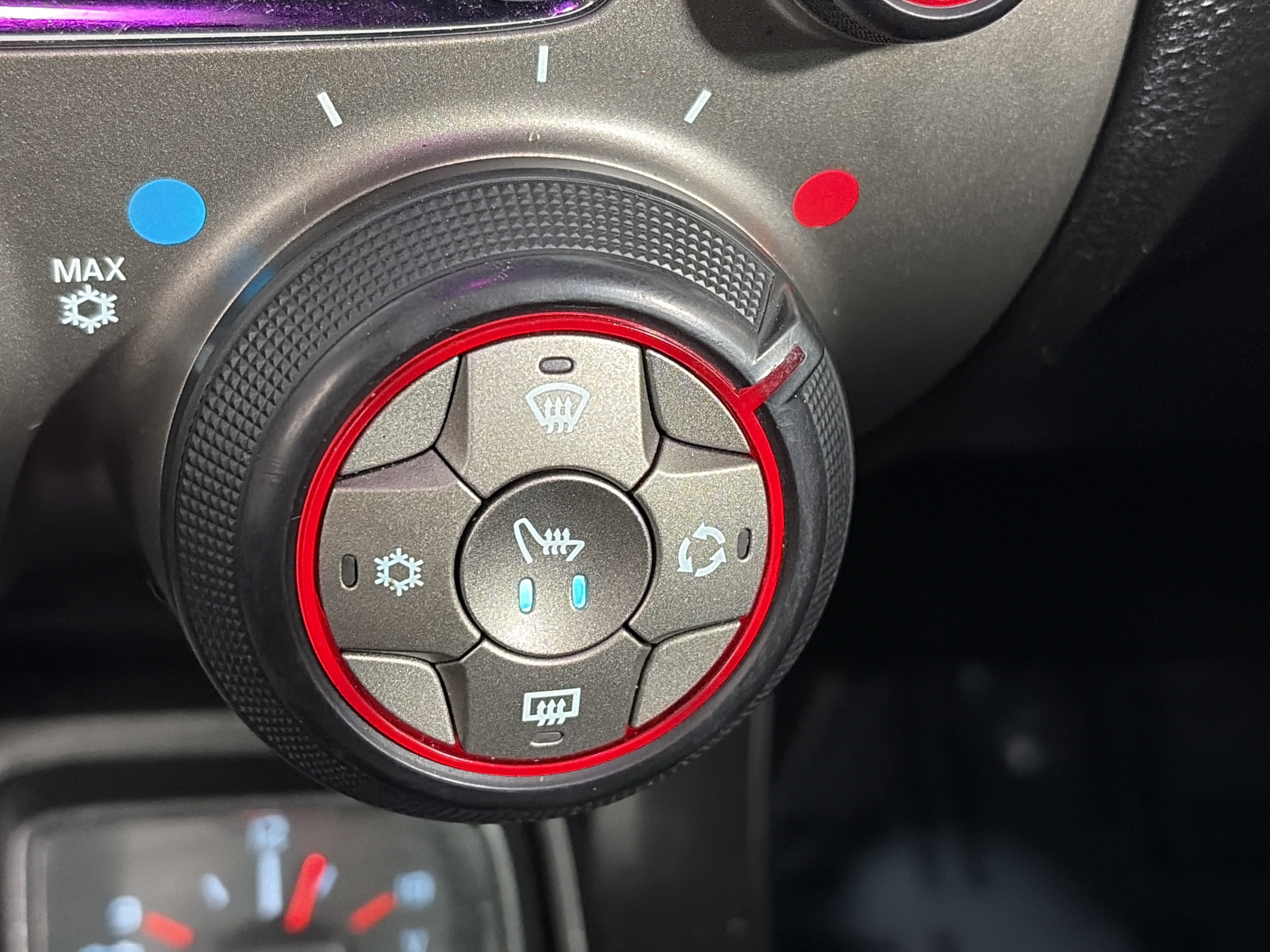Used 2011 Chevrolet Camaro SS RWD image 22
