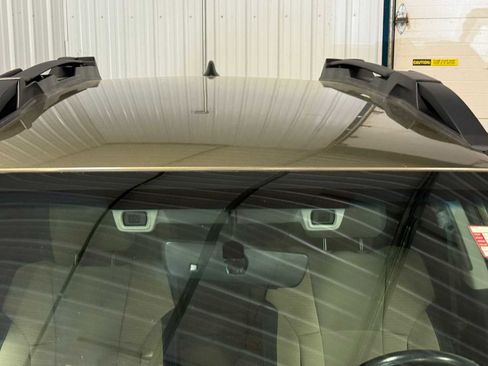 Used 2022 Subaru Outback Premium AWD/4WD image 15