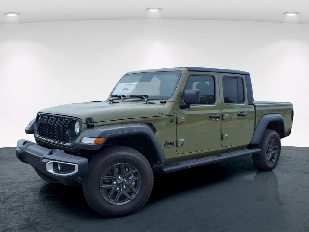 New 2026 Jeep Gladiator Sport AWD/4WD image 2