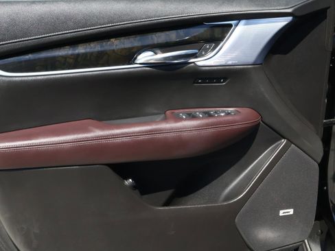 Certified 2024 Cadillac XT6 Premium Luxury image 21