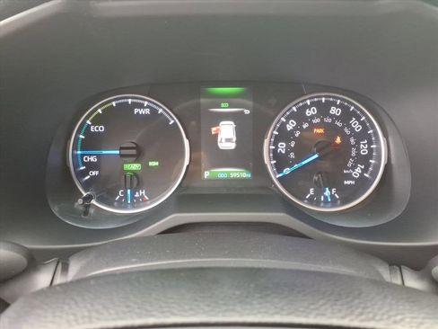 Used 2019 Toyota RAV4 XLE image 18