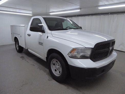 Used 2018 RAM 1500 Express image 1
