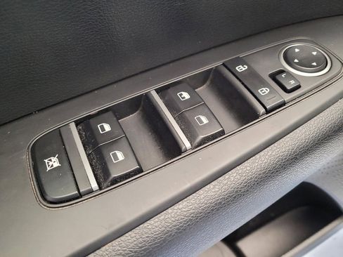 Used 2023 Kia Forte LXS w/ LXS Technology Package image 27