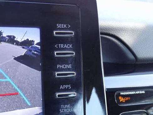 Used 2024 Toyota Camry SE image 29