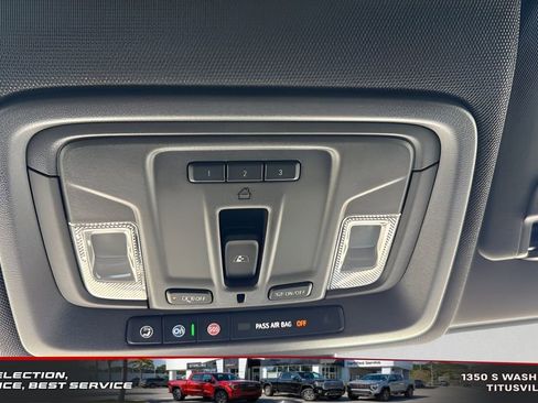 New 2026 GMC Sierra 1500 SLT w/ SLT Premium Plus Package AWD/4WD image 18
