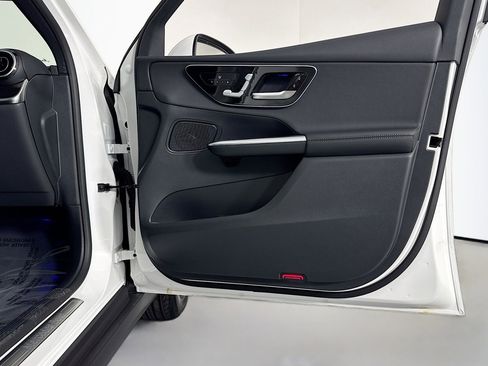 New 2026 Mercedes-Benz GLC 300 4MATIC image 23