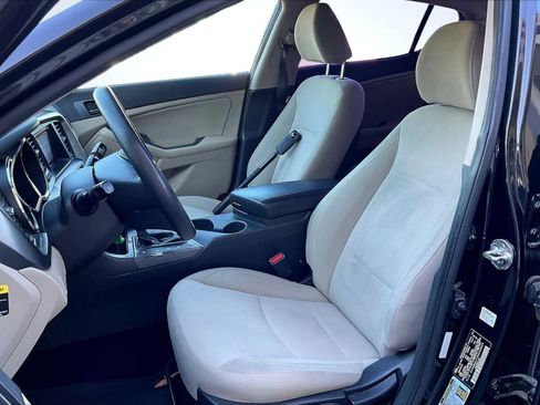 Used 2013 Kia Optima LX image 24