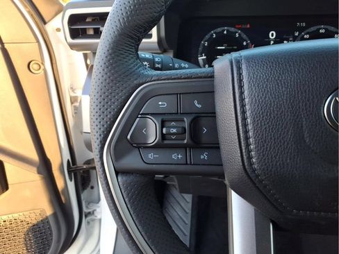 Used 2026 Toyota Tacoma TRD Sport AWD/4WD image 19