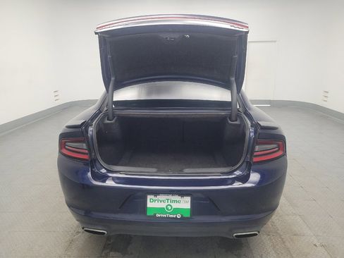 Used 2017 Dodge Charger R/T image 29