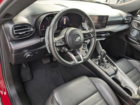 Used 2024 Dodge Hornet R/T Plus w/ Tech Pack Plus w/o Parking image 17