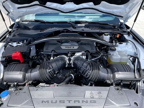 Used 2026 Ford Mustang Dark Horse RWD image 9