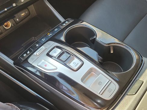 Used 2022 Hyundai Tucson Limited w/ Cargo Package image 14