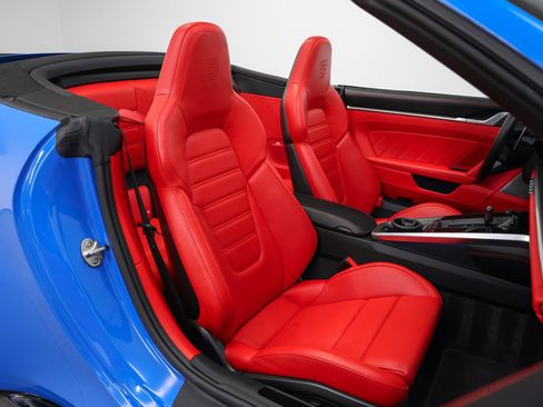 Used 2023 Porsche 911 Turbo image 26