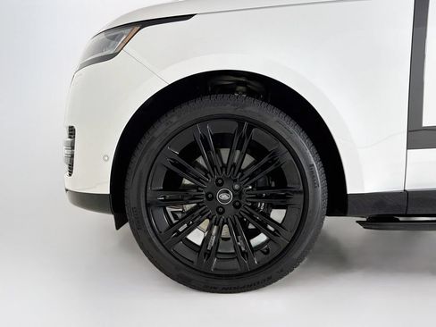Used 2023 Land Rover Range Rover Long Wheelbase SE AWD/4WD image 26