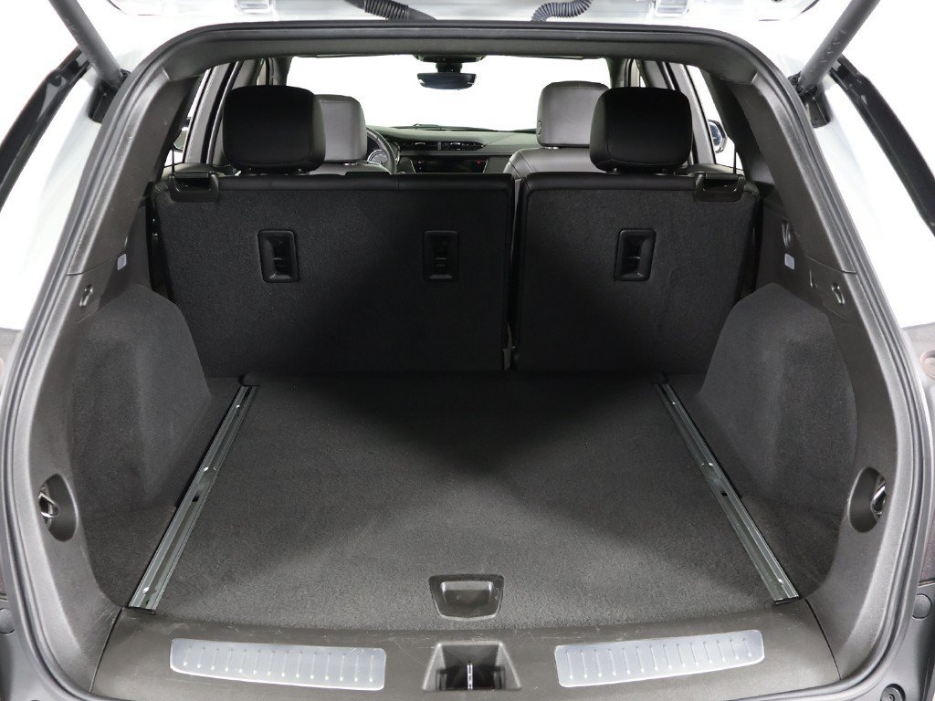 Used 2021 Cadillac XT5 Premium Luxury AWD/4WD image 23