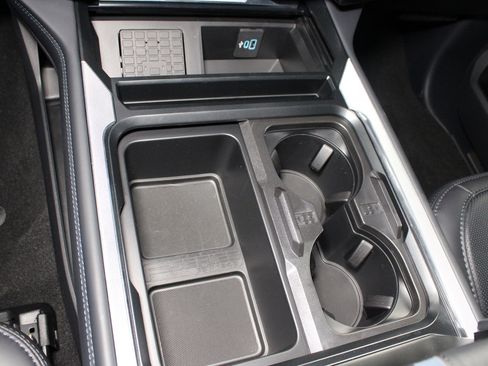 New 2025 Ford F250 Platinum image 15