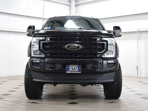 Used 2022 Ford F250 Lariat w/ Black Appearance Package AWD/4WD image 2