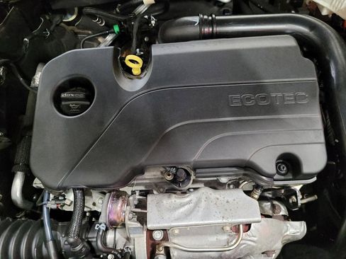 Used 2023 Chevrolet Malibu LS FWD image 30