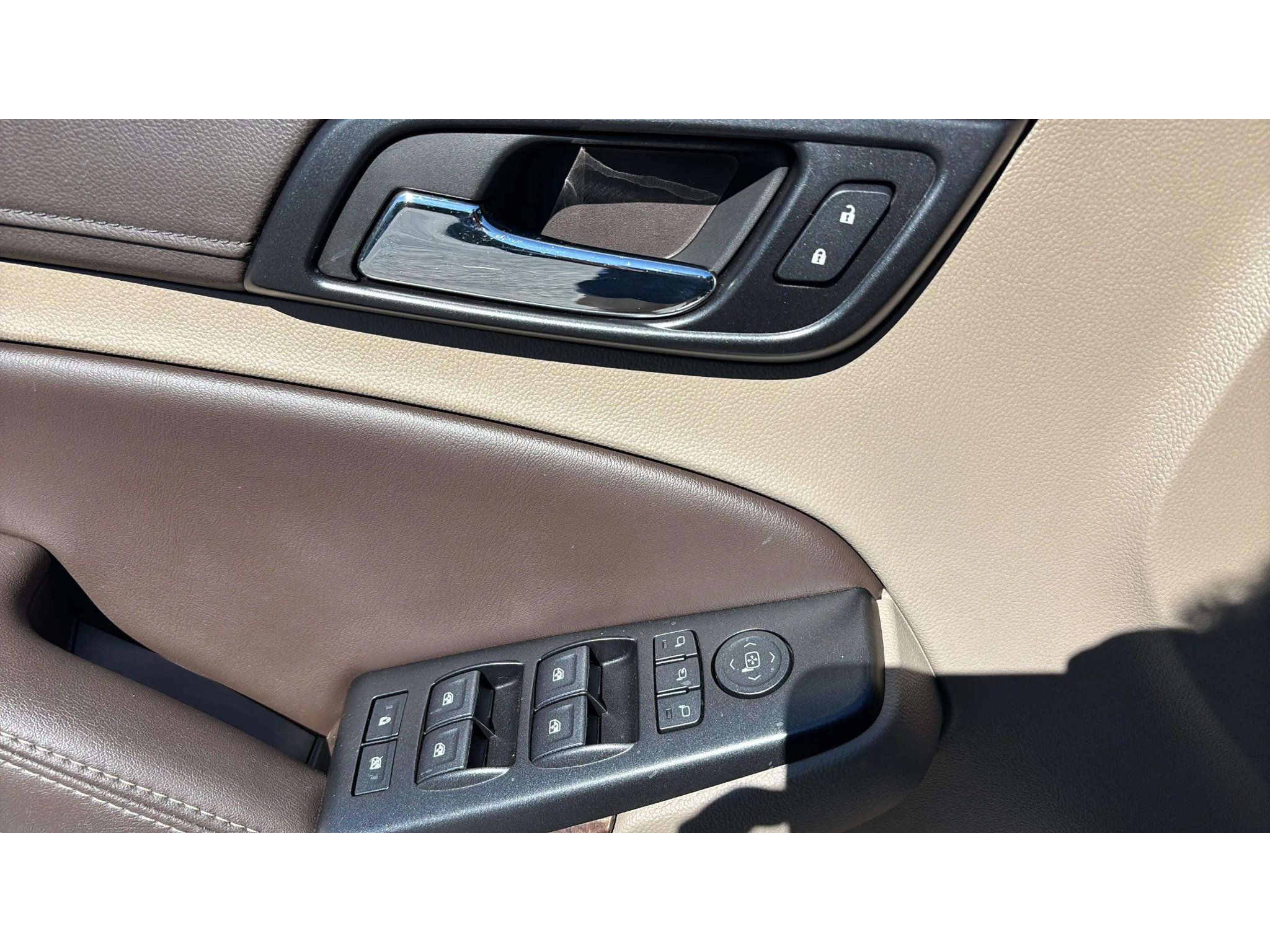 Used 2017 Chevrolet Tahoe LT AWD/4WD image 22