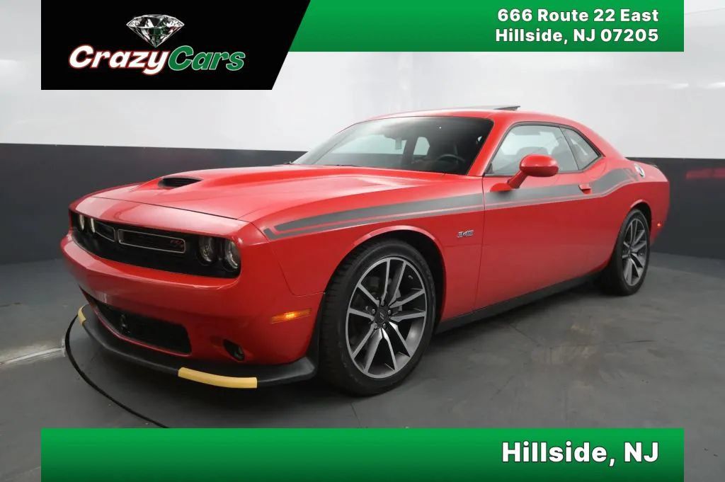 Used 2023 Dodge Challenger R/T w/ Plus Package RWD image 1