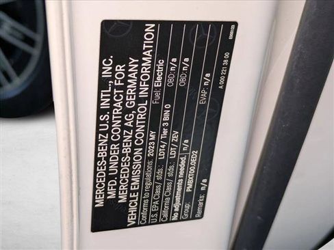 Certified 2023 Mercedes-Benz EQS 580 4MATIC SUV image 27