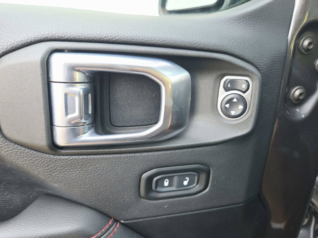 Certified 2021 Jeep Gladiator Rubicon AWD/4WD image 39