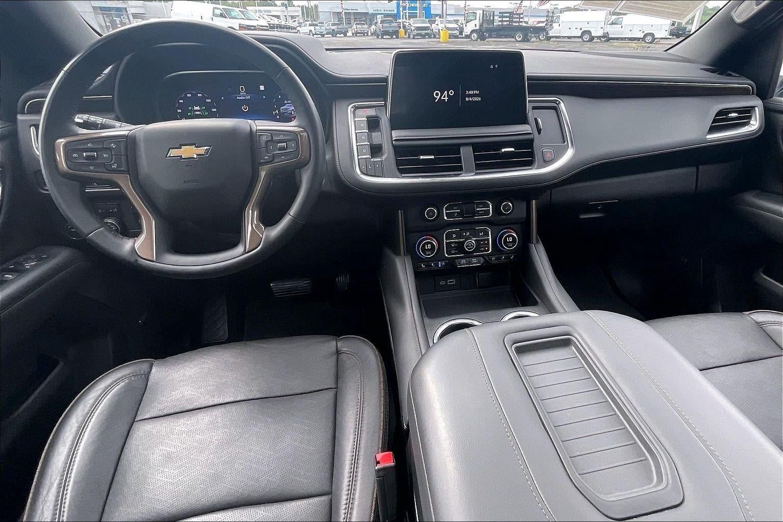 Used 2023 Chevrolet Suburban High Country w/ Premium Package AWD/4WD image 14