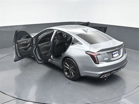 Used 2025 Cadillac CT5 V image 56